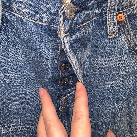 Levi's Blue Cropped Jeans with Red Floral Embroidery - Picture 10 of 12